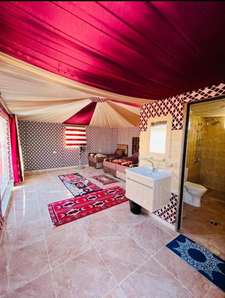 Wadi Rum Camp Stars & Jeep Tour Exterior foto