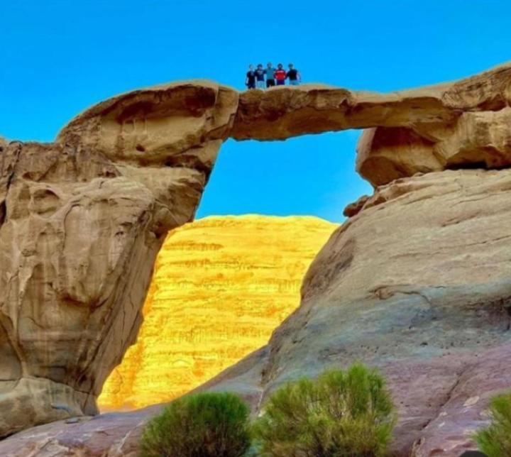 Wadi Rum Camp Stars & Jeep Tour Exterior foto
