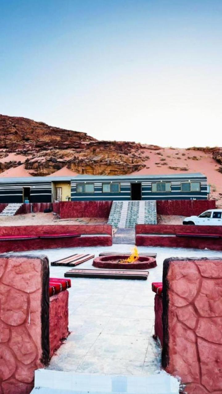 Wadi Rum Camp Stars & Jeep Tour Exterior foto