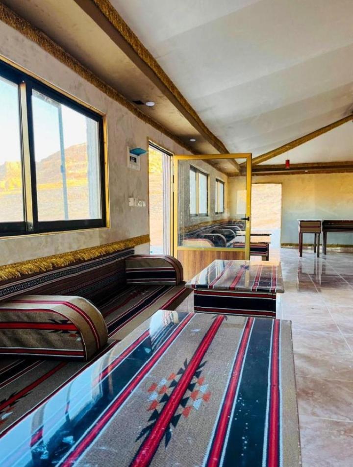 Wadi Rum Camp Stars & Jeep Tour Exterior foto