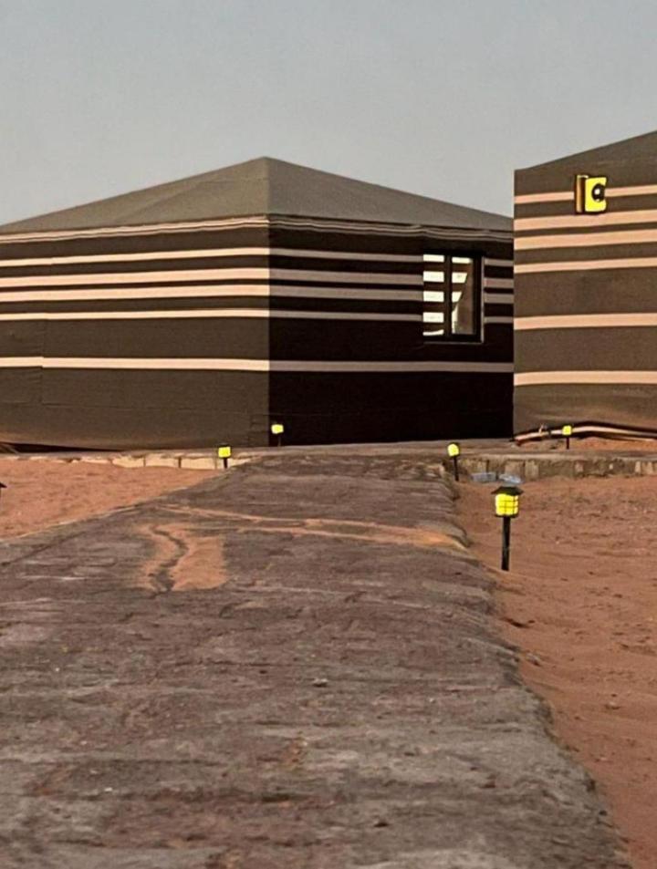 Wadi Rum Camp Stars & Jeep Tour Exterior foto