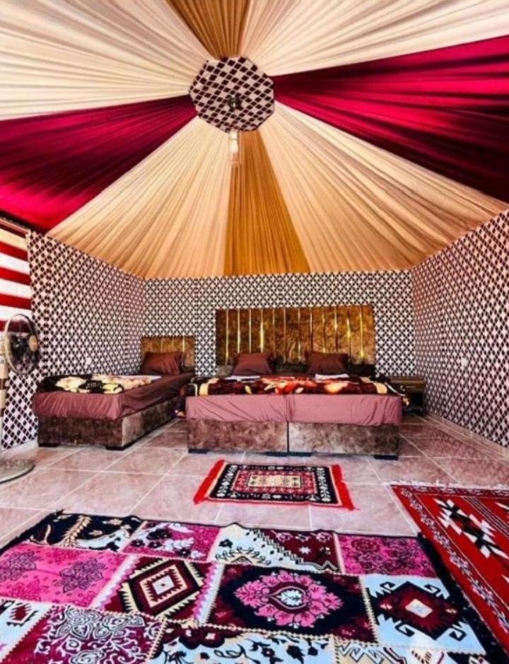 Wadi Rum Camp Stars & Jeep Tour Exterior foto